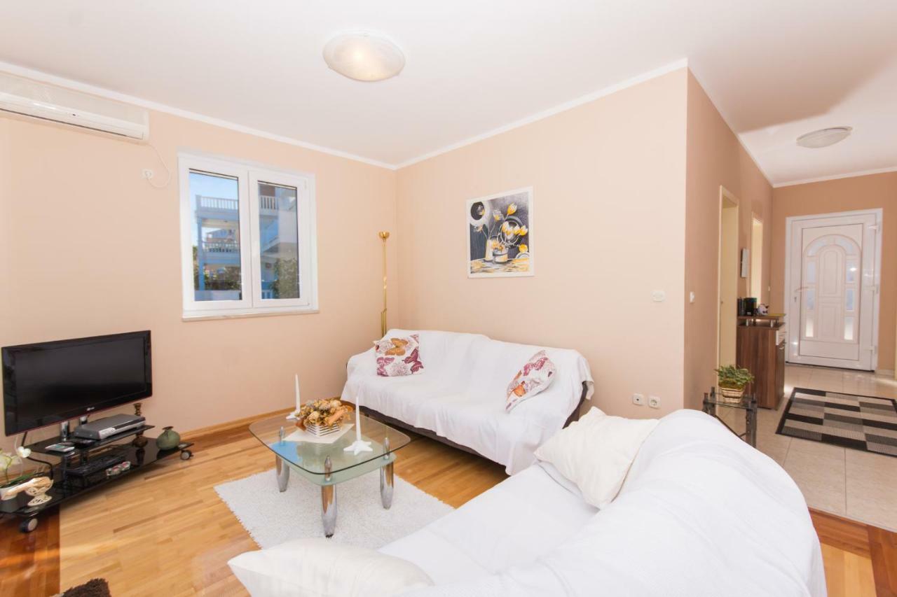 Luxury Apartment L&A Trogir Bagian luar foto