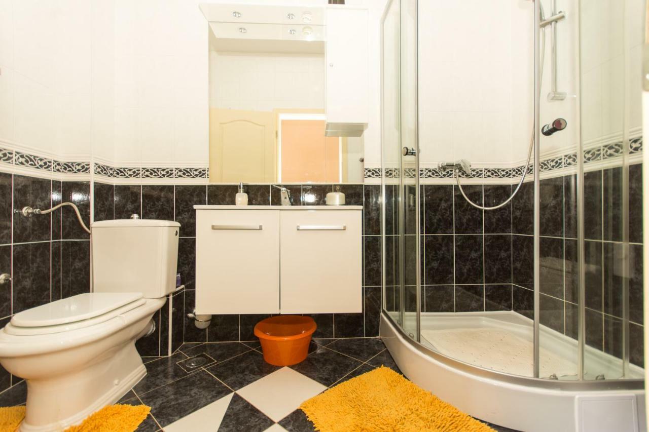 Luxury Apartment L&A Trogir Bagian luar foto
